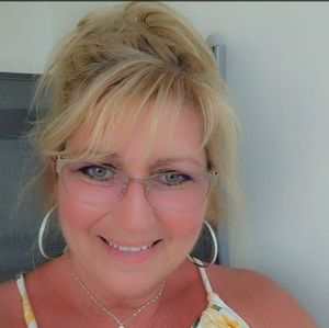 Meet your Posher, Lesley